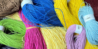 Twisted paper raffia opens the discount velvet season