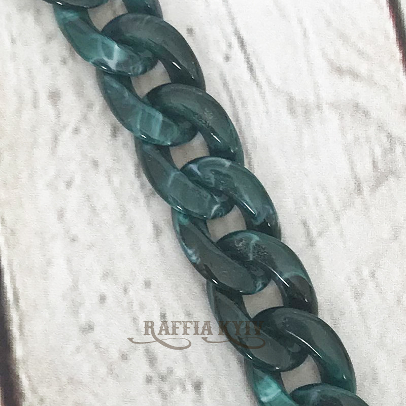 Emerald acrylic chainlet, 21 mm