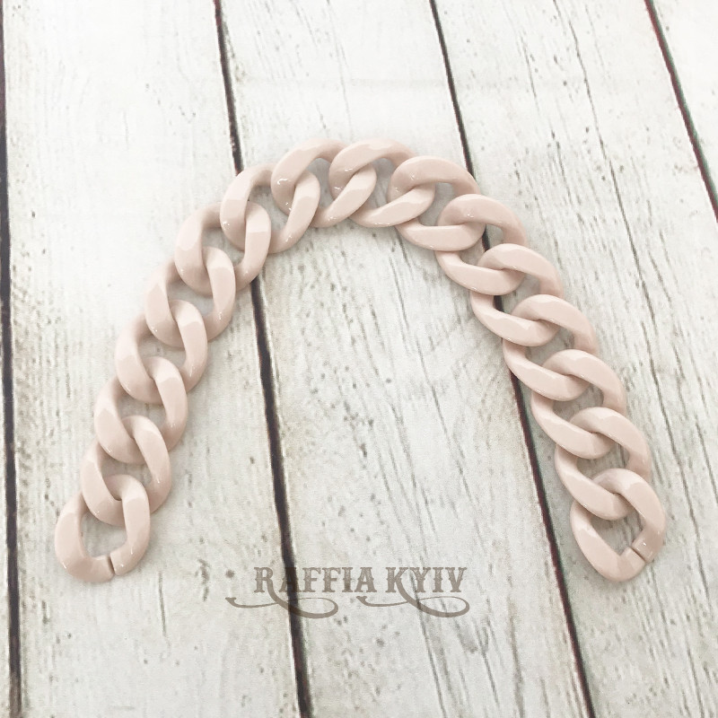 Beige acrylic chainlet, 33 mm