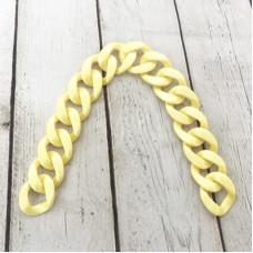 Yellow of pearl acrylic chainlet, 33 mm