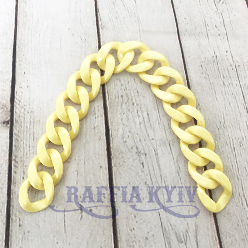Yellow of pearl acrylic chainlet, 33 mm