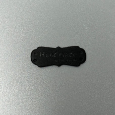 Black tag Hand made with love, 41×16 mm