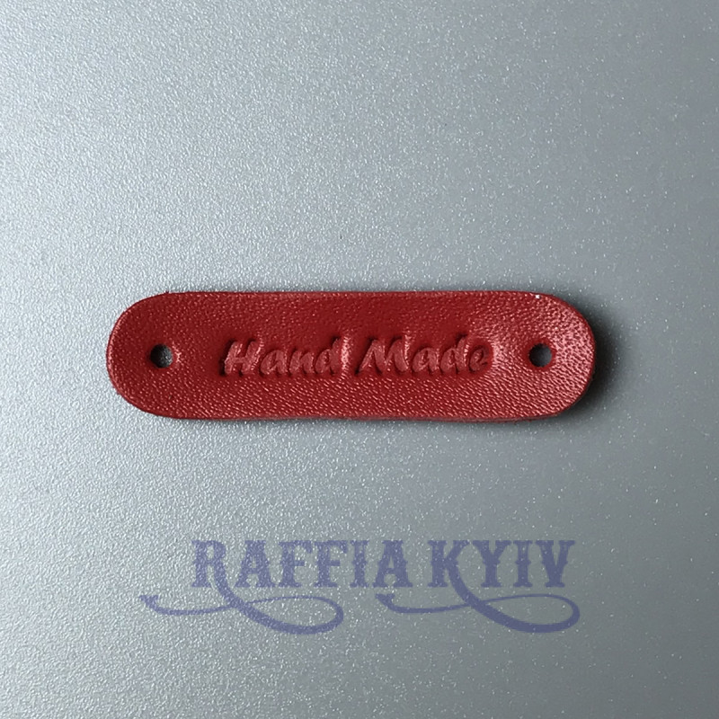 Красная кожаная бирка Hand made, 45×12 мм