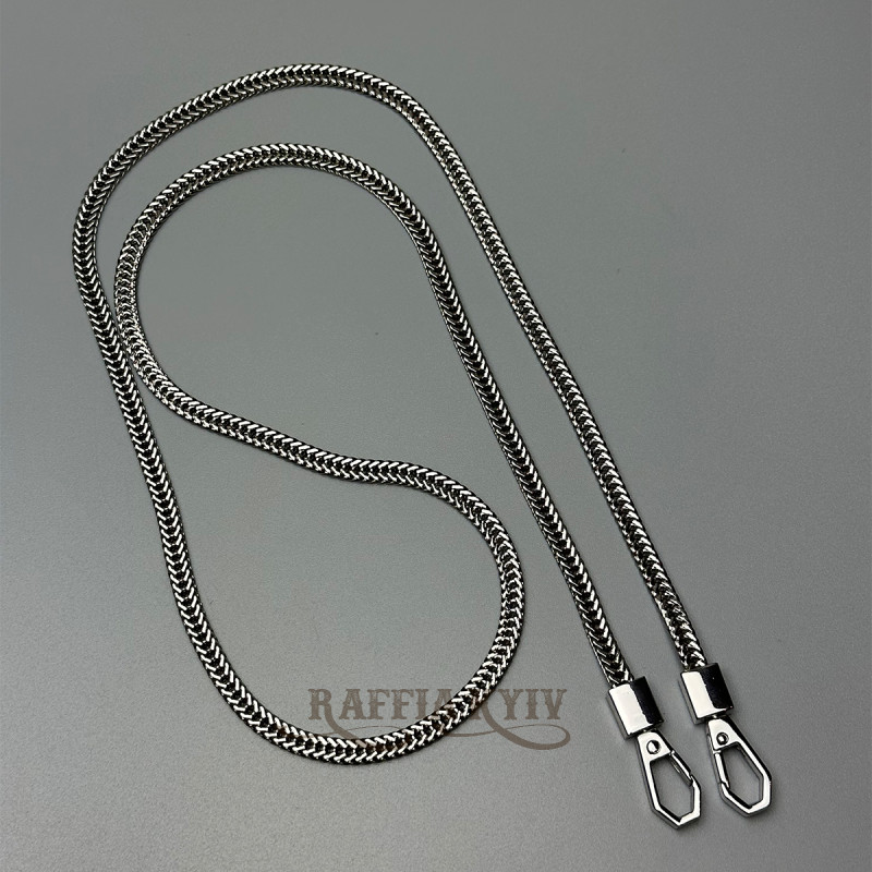 Flat steel chainlet with carabiners, nickel