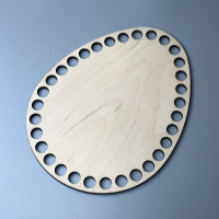 Easter plywood bottom, 11.5×15 cm