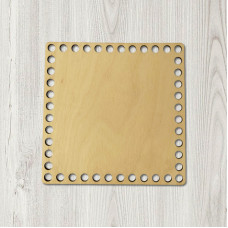 Square plywood bottoms of different sizes