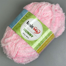 Pale pink yarn Bunny, 100 g Pale pink yarn Bunny, 100 g