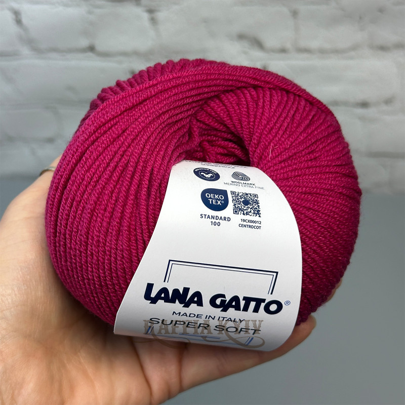 Lana Gatto Super Soft Yarn, Fuchsia