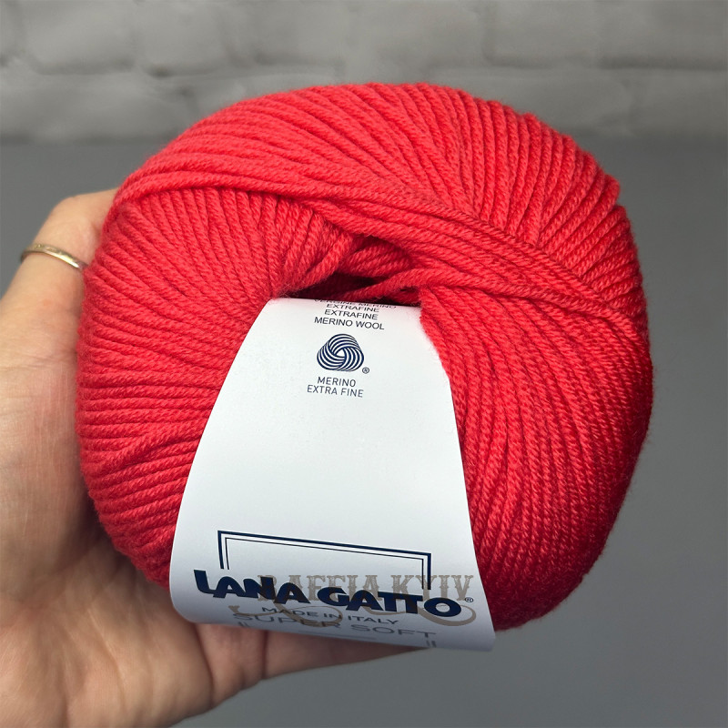 Lana Gatto Super Soft Yarn, Bright Red